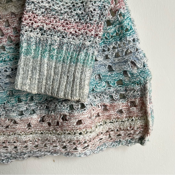 Free People Ring Of Roses Crochet Sweater size Large - Picture 4 of 13